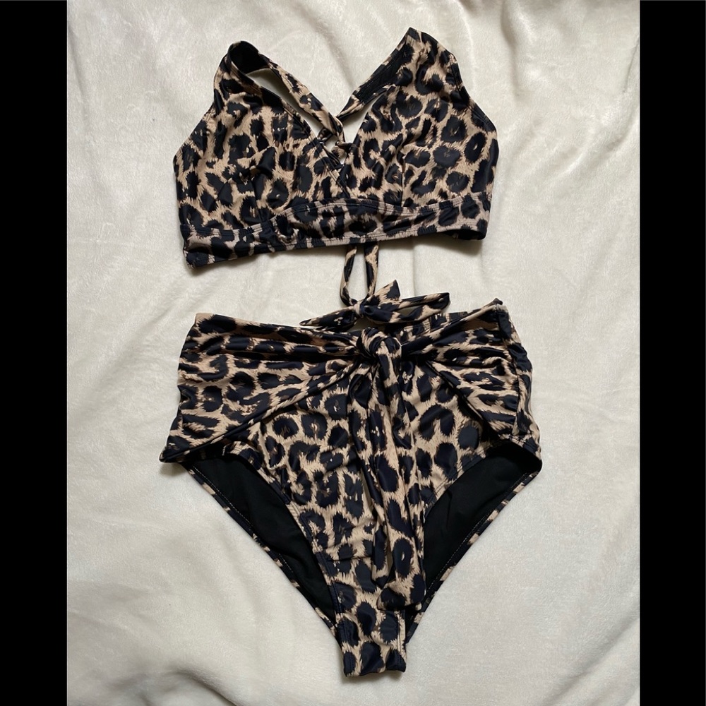 Leopard Print 2 Piece Bathing Suit